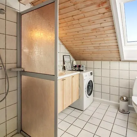 Apartment Walgaest - 2-3km From The Sea In Western Jutland By Interhome