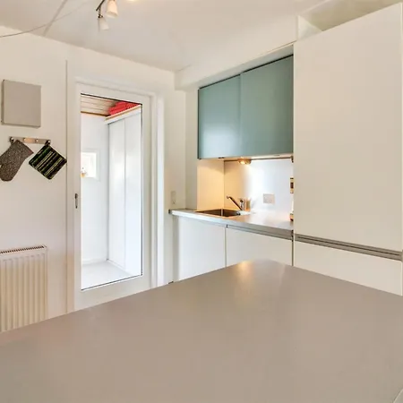 Appartamento Walgaest - 2-3km From The Sea By Interhome