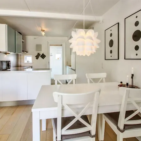 Appartamento Walgaest - 2-3km From The Sea By Interhome *