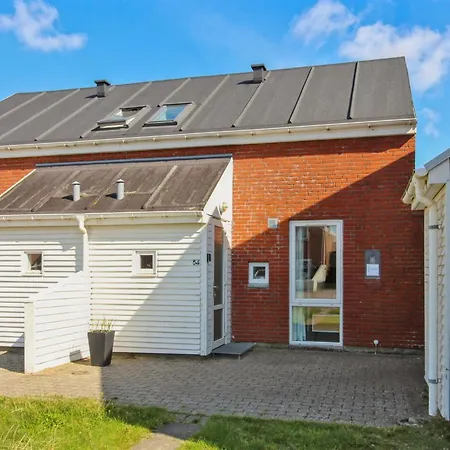 Walgaest - 2-3km From The Sea By Interhome Appartamento